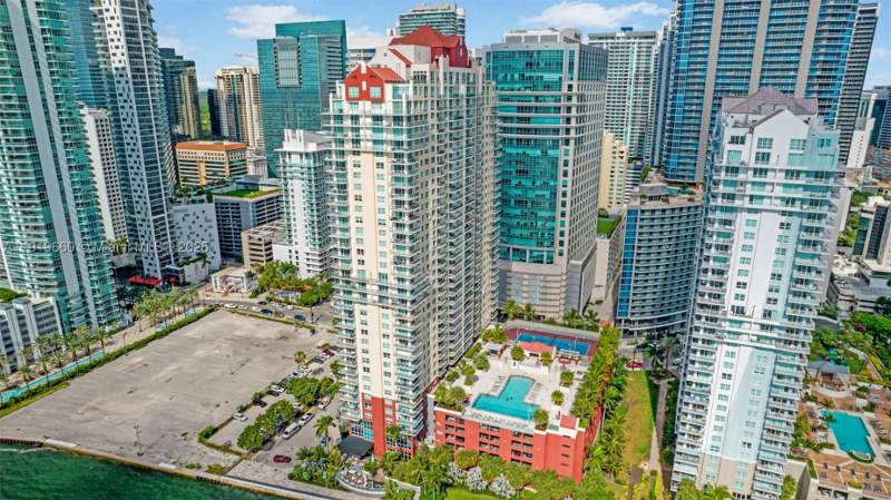 2 bedroom Condominium at 1155 Brickell Bay Dr 2203, The Mark On Brickell Cond, Miami — photo 2