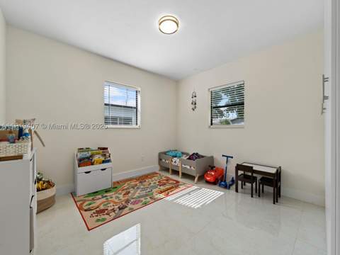 1562 NW 8th Ave, Homestead FL - photo 15 of 23