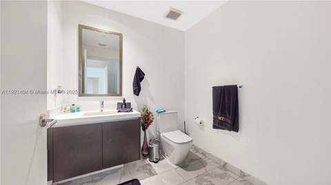 851 NE 1st Ave 1508, Miami FL - photo 21 of 43