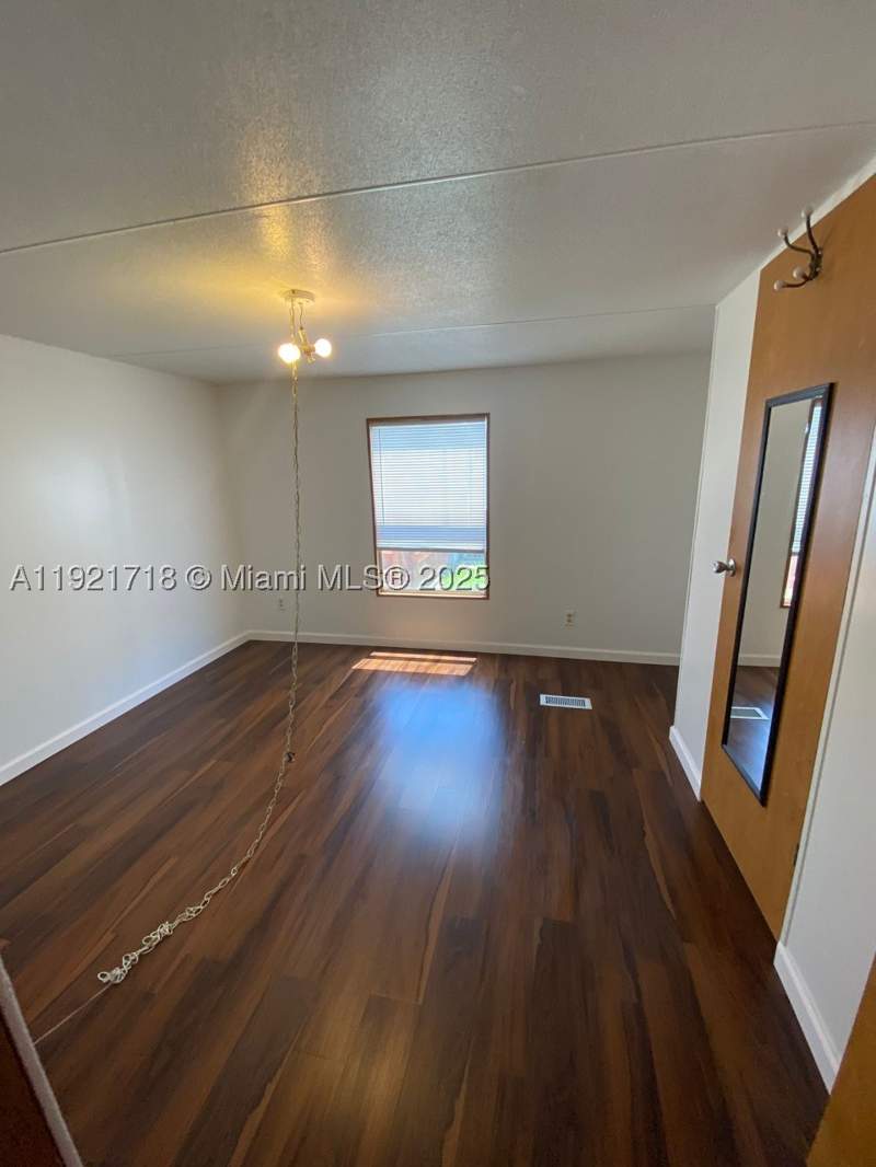 3 bedroom MobileHome at 35250 SW 177th Ct #220, Gateway Estates Park Cond, Homestead — photo 4