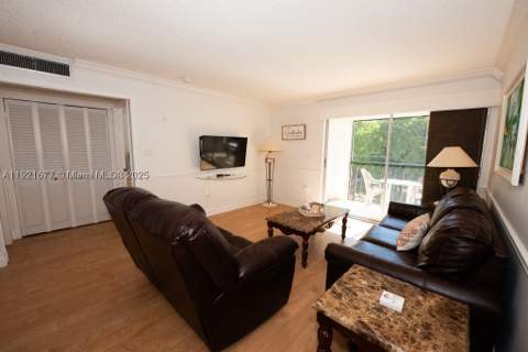 201 178th Dr 323, Sunny Isles Beach FL - photo 13 of 72