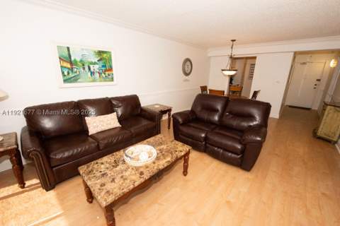 201 178th Dr 323, Sunny Isles Beach FL - photo 16 of 72