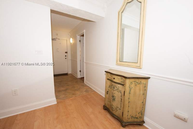 1 bedroom Condominium at 201 178th Dr 323, Le Cartier Condo, Sunny Isles Beach — photo 3