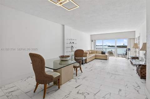300 Bayview Dr 308, Sunny Isles Beach FL - photo 17 of 63