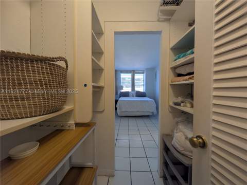 100 Lincoln Rd 904, Miami Beach FL - photo 8 of 19