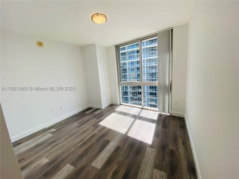 475 Brickell Ave 3715, Miami FL - photo 9 of 21