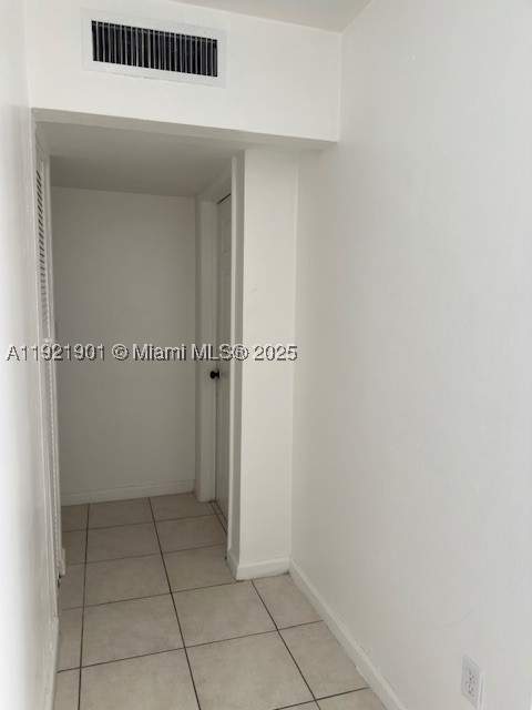 1350 NE 119th St 1350-25, Miami FL - photo 6 of 8