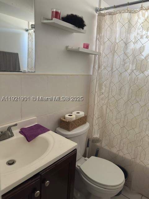 1350 NE 119th St 1350-25, Miami FL - photo 7 of 8