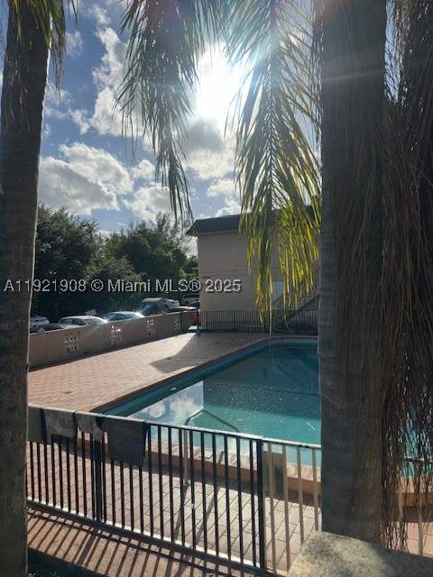 1370 NE 119th St 137014, Miami FL - photo 7 of 9
