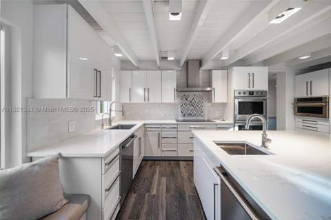 10618 NE 11th ct, Miami Shores FL - photo 23 of 78