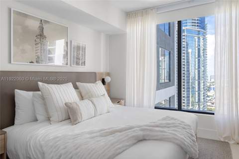 159 NE 6th St 3209, Miami FL - photo 19 of 91