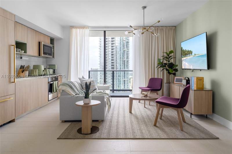 2 bedroom Condominium at 159 NE 6th St 3002, Gale Residences, Miami — photo 2