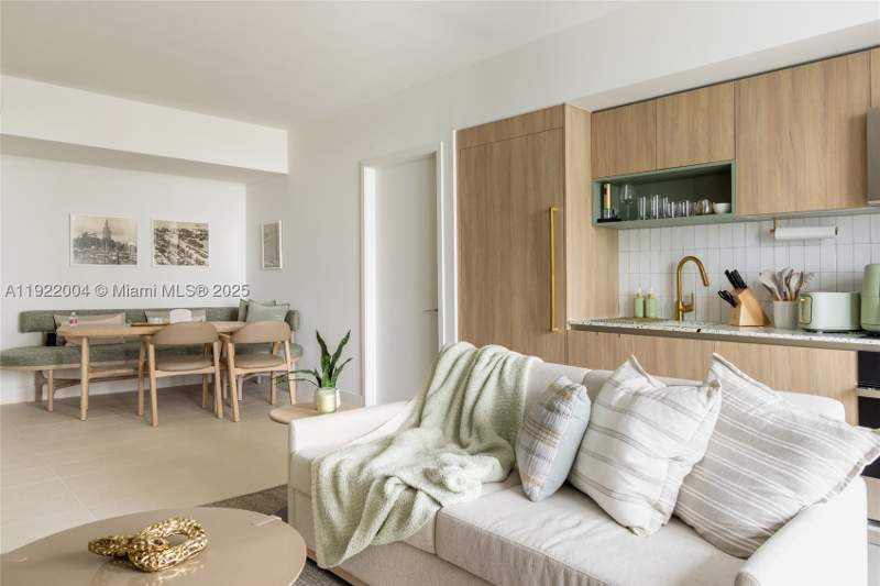2 bedroom Condominium at 159 NE 6th St 3002, Gale Residences, Miami — photo 5