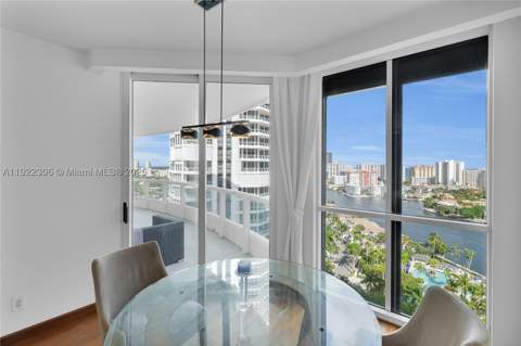 21050 Point Pl 2001, Aventura FL - photo 17 of 50