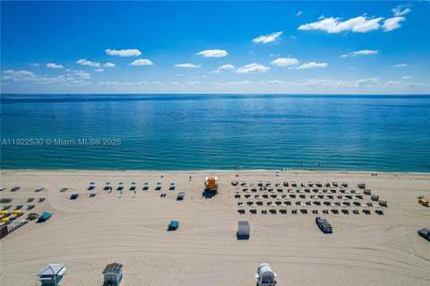 1500 Ocean Dr 907, Miami Beach FL - photo 11 of 36