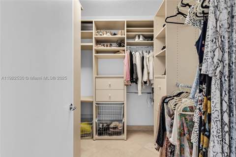 1500 Ocean Dr 907, Miami Beach FL - photo 23 of 36