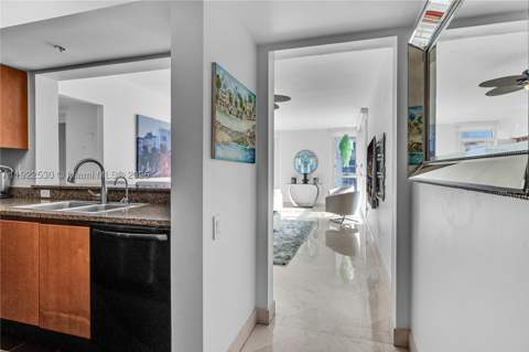1500 Ocean Dr 907, Miami Beach FL - photo 9 of 36