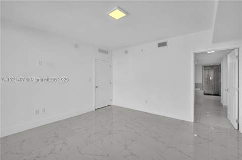 400 Sunny Isles Blvd 1519, Sunny Isles Beach FL - photo 15 of 78