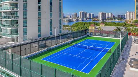 400 Sunny Isles Blvd 1519, Sunny Isles Beach FL - photo 16 of 78