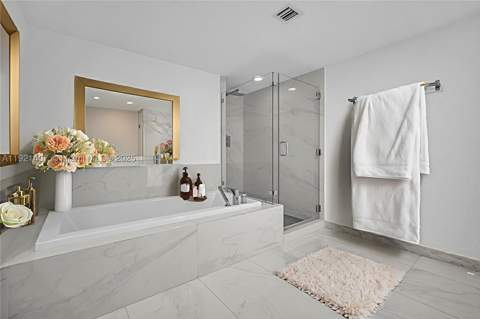 400 Sunny Isles Blvd 1519, Sunny Isles Beach FL - photo 23 of 78