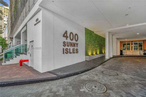 400 Sunny Isles Blvd 1519, Sunny Isles Beach FL - photo 6 of 78