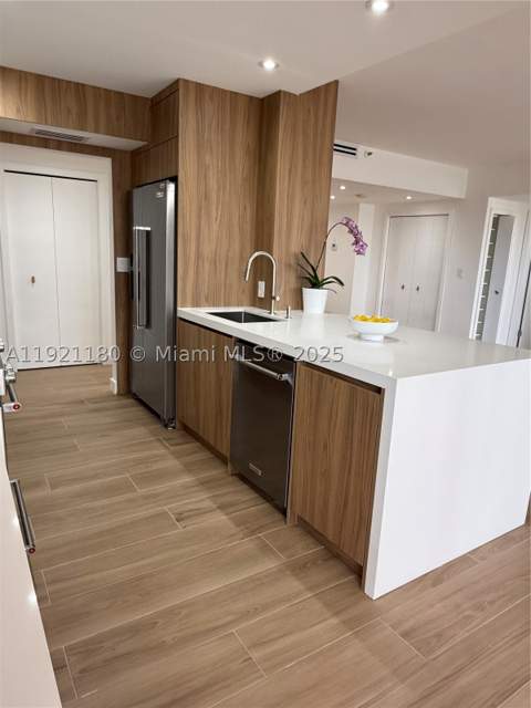 20191 E Country Club Dr 504, Aventura FL - photo 19 of 56