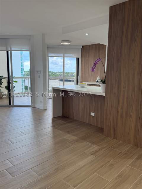 20191 E Country Club Dr 504, Aventura FL - photo 21 of 56