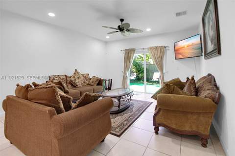 1382 SE 26th Rd, Homestead FL - photo 17 of 35