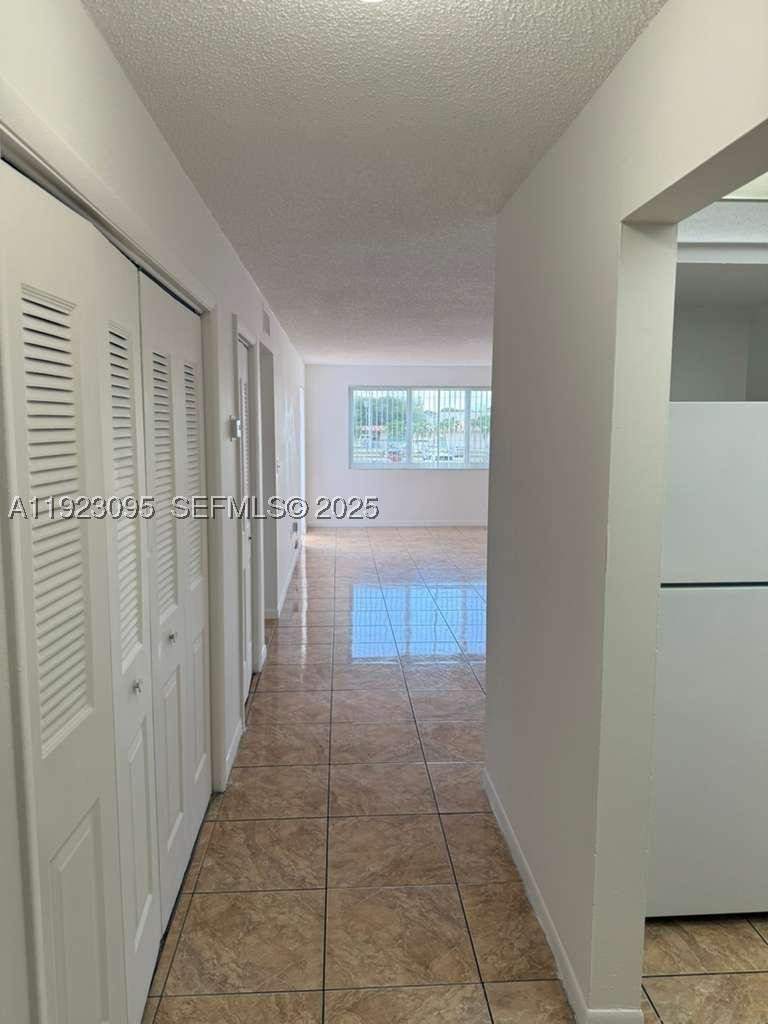 2 bedroom Condominium at 7000 NW 186th St 4-226, Coral Gate West Condo, Hialeah — photo 4