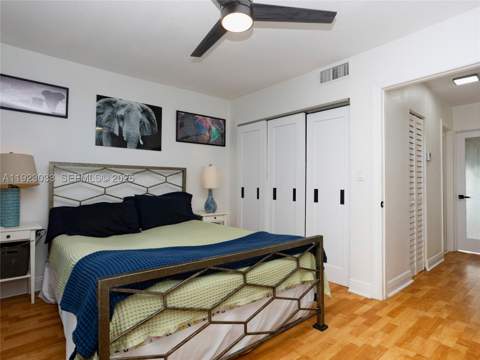 437 SW 3rd St 2, Miami FL - photo 22 of 35