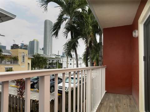 437 SW 3rd St 2, Miami FL - photo 23 of 35