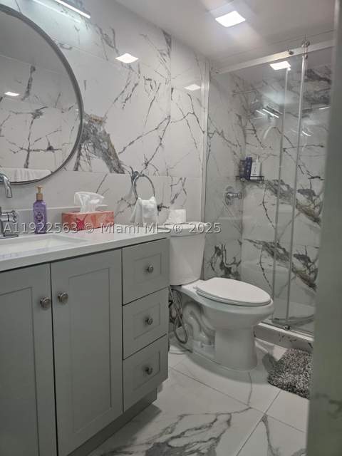 8411 NW 8th St 111, Miami FL - photo 23 of 27