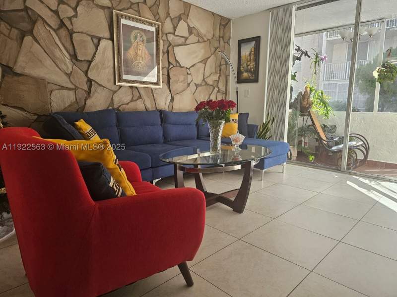 2 bedroom Condominium at 8411 NW 8th St 111, Summit Chase Condo, Miami — photo 5