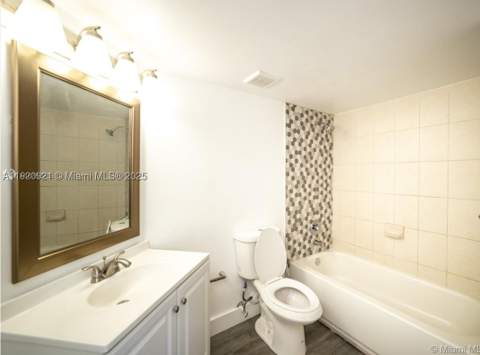 17622 NW 25th Ave 101, Miami Gardens FL - photo 14 of 22