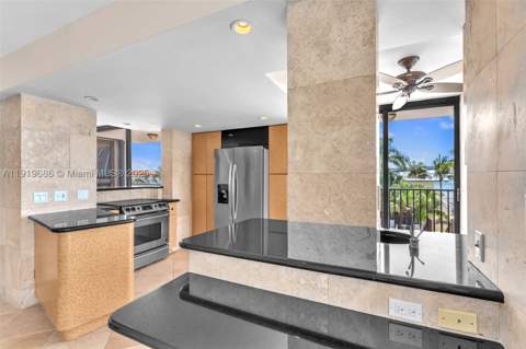 801 N Venetian Dr 208, Miami Beach FL - photo 17 of 69