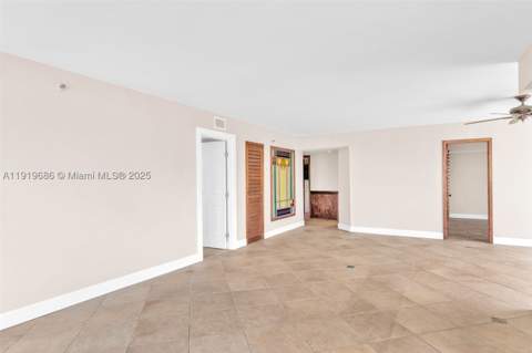 801 N Venetian Dr 208, Miami Beach FL - photo 22 of 69