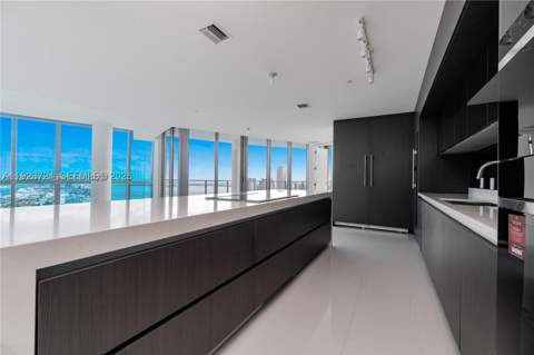 851 NE 1st Ave 4911, Miami FL - photo 8 of 67