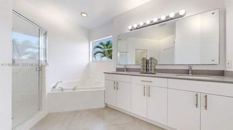 14633 SW 132nd Ave, Miami FL - photo 12 of 28