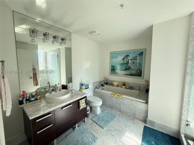 2 bedroom Condominium at 253 NE 2nd St 908, Vizcayne South Condo, Miami — photo 3