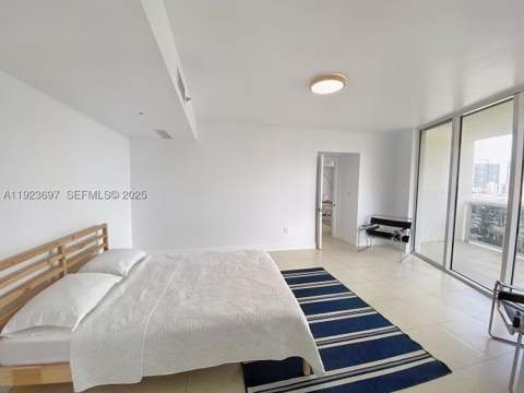 17201 Collins Ave 1009, Sunny Isles Beach FL - photo 11 of 12