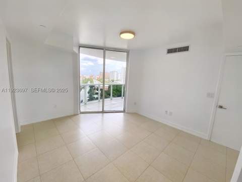 17201 Collins Ave 1009, Sunny Isles Beach FL - photo 8 of 12