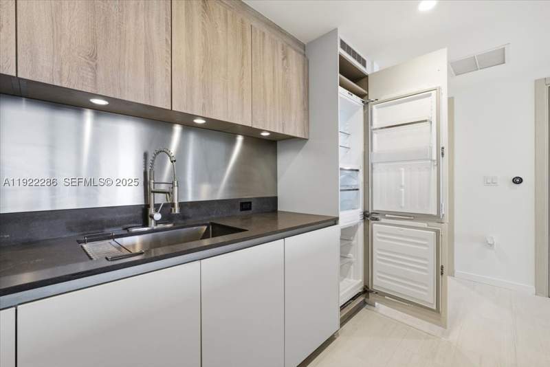 1 bedroom Condominium at 1000 Brickell Plz 3211, Brickell Flatiron Condo, Miami — photo 5