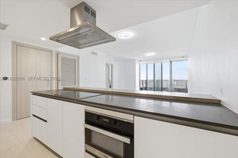 1000 Brickell Plz 3211, Miami FL - photo 6 of 84