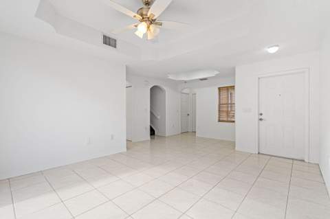8520 NW 139th Terrace 1602, Miami Lakes FL - photo 24 of 41