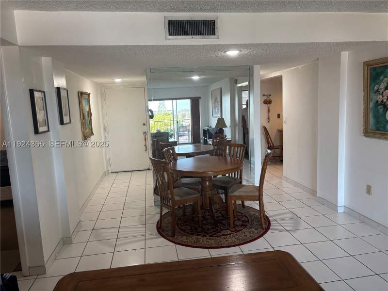 3 bedroom Condominium at 14250 SW 62nd St 520, Cypress Club Of Kendale C, Miami — photo 4