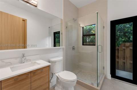 1366 SW 15th St, Miami FL - photo 12 of 37