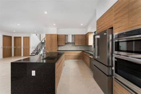 1366 SW 15th St, Miami FL - photo 8 of 37