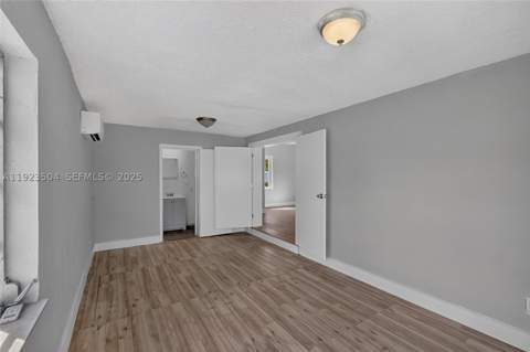 14801 Lincoln Blvd, Miami FL - photo 12 of 32
