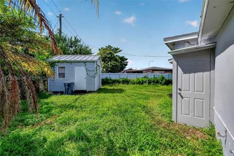 14801 Lincoln Blvd, Miami FL - photo 7 of 32
