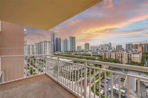 251 174th St 1415, Sunny Isles Beach FL - photo 17 of 20